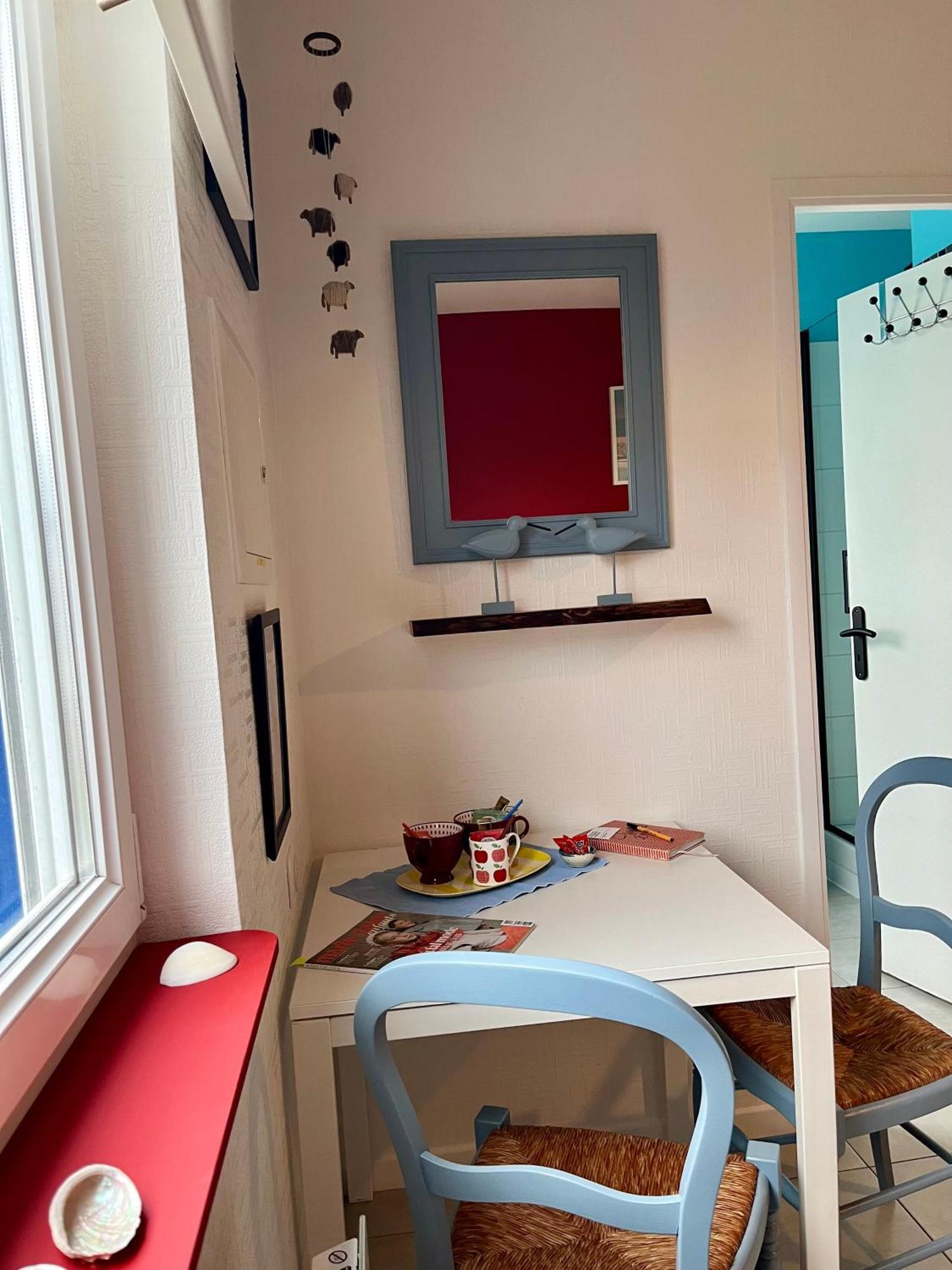 L'Atelier De Mezareun Bed & Breakfast Ushant ภายนอก รูปภาพ