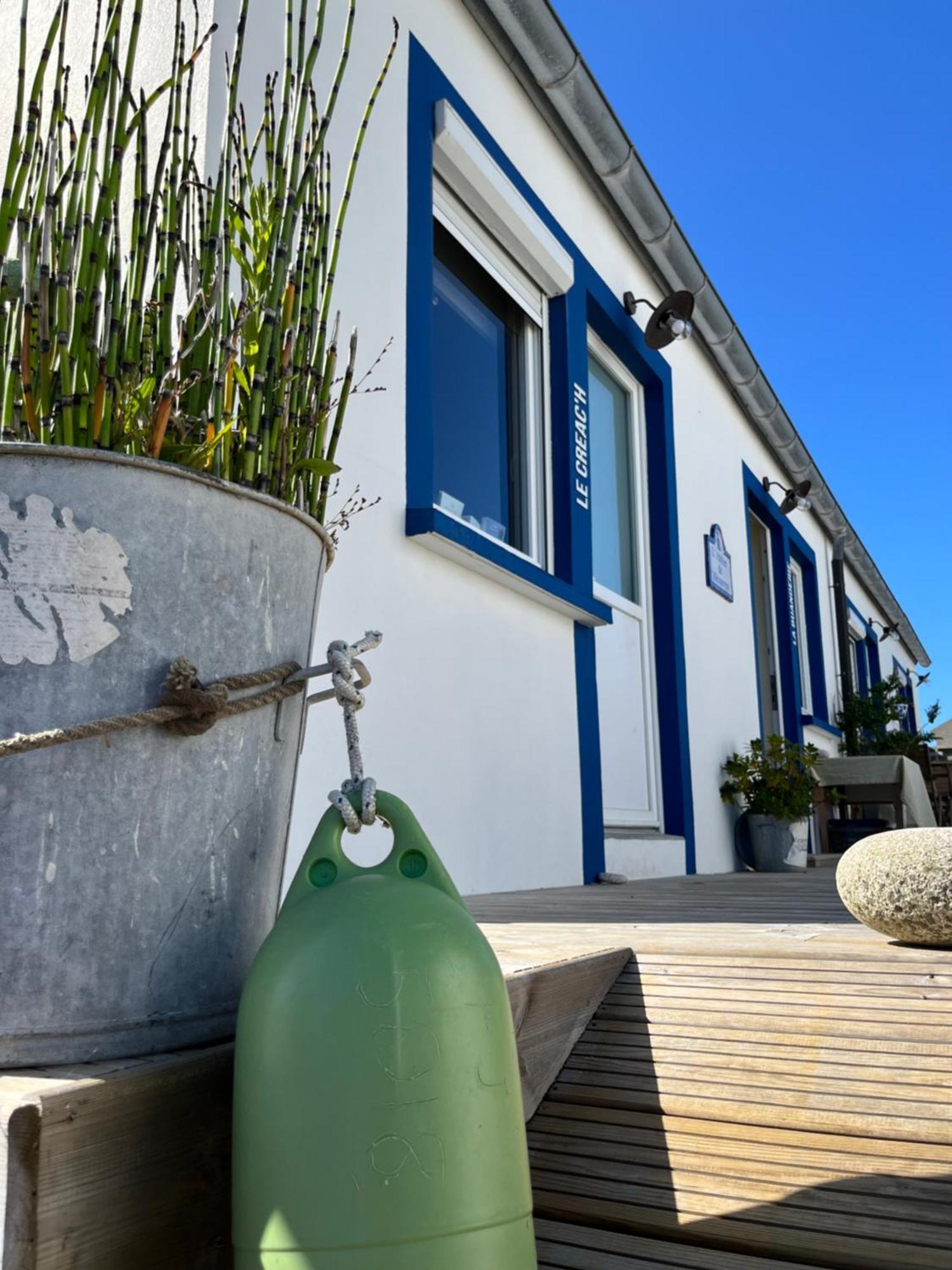 L'Atelier De Mezareun Bed & Breakfast Ushant ภายนอก รูปภาพ